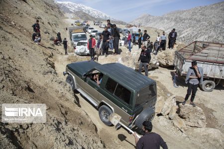 عکس خبری،شیوه عجیب برای جلوگیری از عبور مسافران در خوزستان عکس خبری،شیوه عجیب برای جلوگیری از عبور مسافران در خوزستان