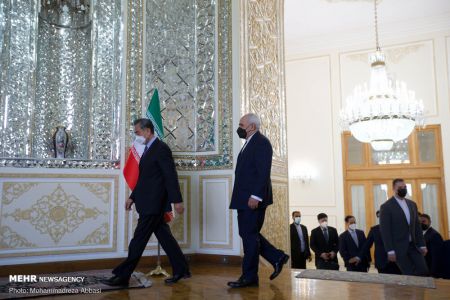 عکس خبری،دیدار وزرای خارجه ایران و چین عکس خبری،دیدار وزرای خارجه ایران و چین