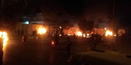 آتش زدن دیوار خارجی کنسولگری ایران در کربلا،اخبار بین الملل،خبرهای بین الملل