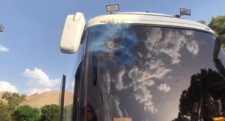 دستگیری پرتاب کنندگان نارنجک به سمت اتوبوس پرسپولیس،اخبار ورزشی،خبرهای ورزشی دستگیری پرتاب کنندگان نارنجک به سمت اتوبوس پرسپولیس،اخبار ورزشی،خبرهای ورزشی