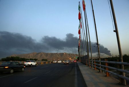 آتش‌سوزی در اطراف خط لوله انتقال نفت برومی اهواز،اخبار حوادث،خبرهای حوادث