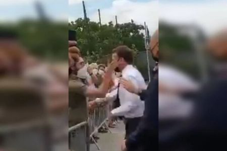 سیلی زدن به مرکون،اخبار بین الملل،خبرهای بین الملل سیلی زدن به مرکون،اخبار بین الملل،خبرهای بین الملل