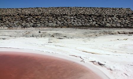 سرخ شدن دریاچه ارومیه،تصاویر خبری،عکس خبری