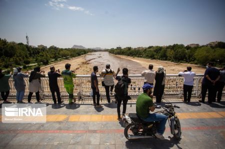 جاری شدن آب در زاینده رود،تصاویر خبری،عکس خبری