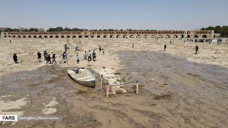 جاری شدن آب در زاینده رود،تصاویر خبری،عکس خبری