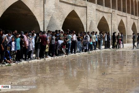 جاری شدن آب در زاینده رود،تصاویر خبری،عکس خبری جاری شدن آب در زاینده رود،تصاویر خبری،عکس خبری