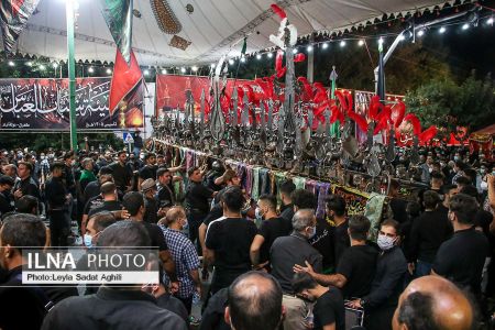 شب تاسوعای حسینی در محله عراقی های تهران،تصاویر خبری،عکس خبری