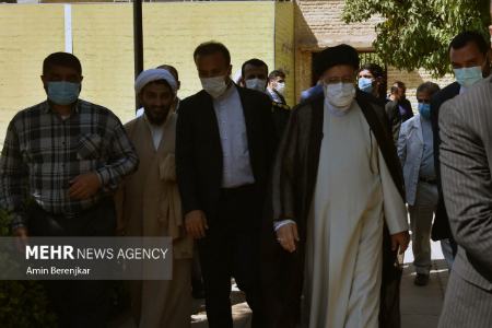 حضور آیت الله رئیسی در آرامگاه حافظ شیرازی،عکس خبری،تصاویر خبری حضور آیت الله رئیسی در آرامگاه حافظ شیرازی،عکس خبری،تصاویر خبری