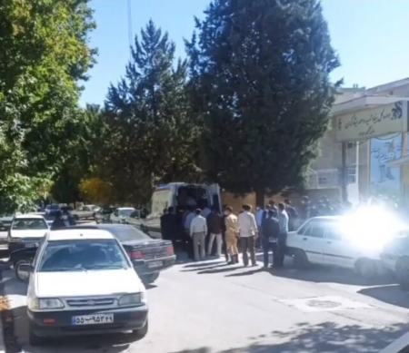 خودسوزی در مقابل بنیاد شهید کهگیلویه و بویراحمد،اخبار حوادث،خبرهای حوادث خودسوزی در مقابل بنیاد شهید کهگیلویه و بویراحمد،اخبار حوادث،خبرهای حوادث
