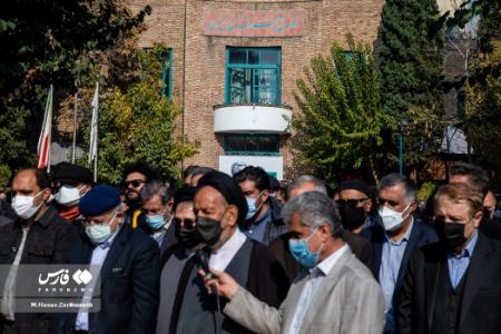 مراسم تشییع کامبیز درم،اخبار فرهنگی،خبرهای فرهنگی مراسم تشییع کامبیز درم ,اخبار فرهنگی,خبرهای فرهنگی