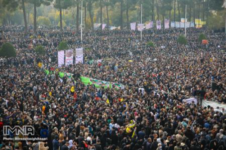 تجمع کشاورزان و مردم اصفهان در اعتراض به خشکی زاینده‌رود،تصاویر خبری،عکس خبری