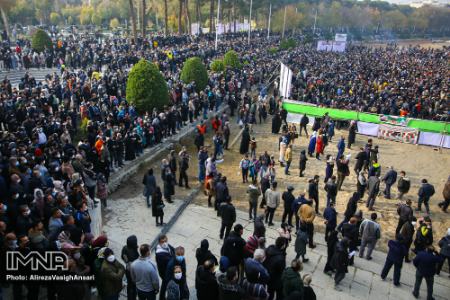 تجمع کشاورزان و مردم اصفهان در اعتراض به خشکی زایندهرود،تصاویر خبری،عکس خبری تجمع کشاورزان و مردم اصفهان در اعتراض به خشکی زایندهرود،تصاویر خبری،عکس خبری
