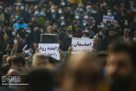 تجمع کشاورزان و مردم اصفهان در اعتراض به خشکی زاینده‌رود،تصاویر خبری،عکس خبری