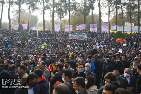 تجمع کشاورزان و مردم اصفهان در اعتراض به خشکی زایندهرود،تصاویر خبری،عکس خبری تجمع کشاورزان و مردم اصفهان در اعتراض به خشکی زایندهرود،تصاویر خبری،عکس خبری