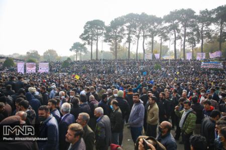 تجمع کشاورزان و مردم اصفهان در اعتراض به خشکی زایندهرود،تصاویر خبری،عکس خبری تجمع کشاورزان و مردم اصفهان در اعتراض به خشکی زایندهرود،تصاویر خبری،عکس خبری