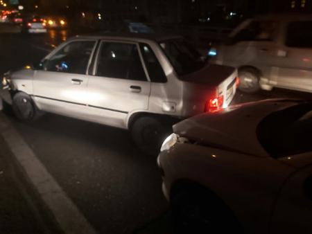 ریزش سنگ در بزرگراه یادگار امام جان،اخبار حوادث،خبرهای حوادث ریزش سنگ در بزرگراه یادگار امام جان،اخبار حوادث،خبرهای حوادث