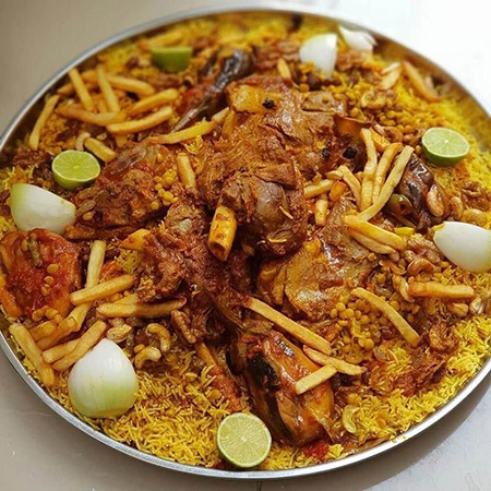 مجبوس لحم غذای سنتی جزیره کیش آشنایی با غذاهای سنتی جزیره کیش,معرفی غذاهای سنتی جزیره کیش,مجبوس لحم از غذاهای سنتی جزیره کیش
