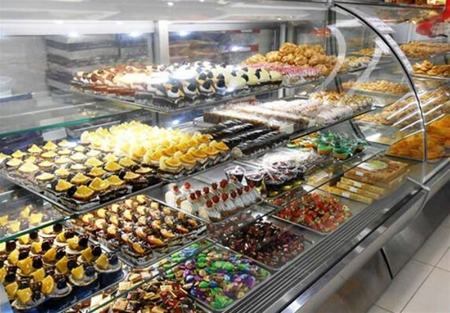 عرضه شیرینی در جعبه های پشت طوسیاخبار اقتصادی،خبرهای اقتصادی عرضه شیرینی در جعبه های پشت طوسیاخبار اقتصادی،خبرهای اقتصادی