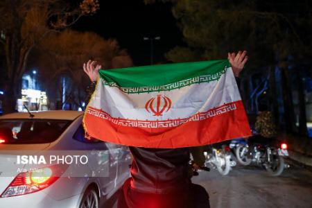 شادی مردم ایران پس از صعود تیم ملی به جام جهانی قطر،تصاویر خبری،عکس خبری شادی مردم ایران پس از صعود تیم ملی به جام جهانی قطر،تصاویر خبری،عکس خبری