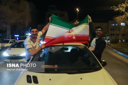 شادی مردم ایران پس از صعود تیم ملی به جام جهانی قطر،تصاویر خبری،عکس خبری شادی مردم ایران پس از صعود تیم ملی به جام جهانی قطر،تصاویر خبری،عکس خبری