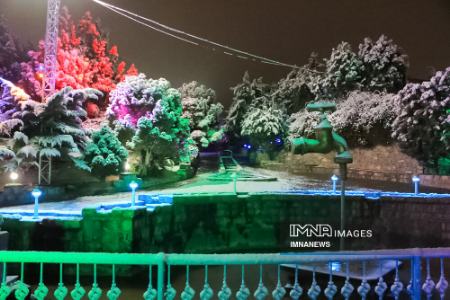بارش نخستین برف زمستانی در اصفهان،عکس خبری،تصاویر خبری بارش نخستین برف زمستانی در اصفهان،عکس خبری،تصاویر خبری