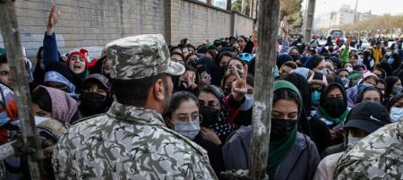ممنوعیت حضور بانوان در ورزشگاه مشهد،اخبار ورزشی،خبرهای ورزشی ممنوعیت حضور بانوان در ورزشگاه مشهد،اخبار ورزشی،خبرهای ورزشی