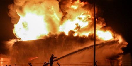 آتش سوزی در منطقه ویژه پتروشیمی ماهشهر،اخبار اقتصادی،خبرهای اقتصادی