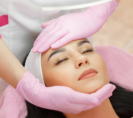 راه های پیشگیری از خشکی پوست علت خشک شدن پوست,دلایل ایجاد خشکی پوست,نشانه های خشکی پوست