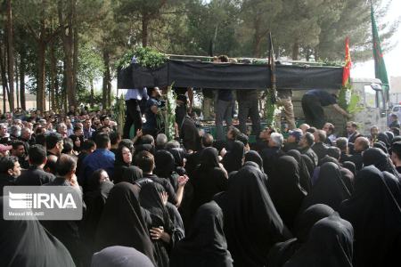 تشییع پیکر جانباختگان حادثه قطار مشهد - یزد،تصاویر خبری،عکس خبری تشییع پیکر جانباختگان حادثه قطار مشهد - یزد،تصاویر خبری،عکس خبری