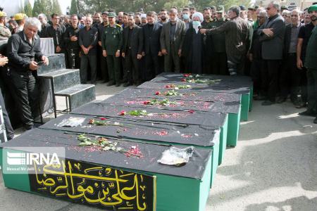 تشییع پیکر جانباختگان حادثه قطار مشهد - یزد،تصاویر خبری،عکس خبری تشییع پیکر جانباختگان حادثه قطار مشهد - یزد،تصاویر خبری،عکس خبری