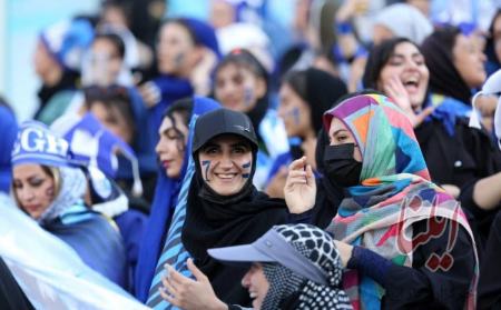 حضور بانوان استقلالی در ورزشگاه آزادی،اخبار ورزشی،خبرهای ورزشی حضور بانوان استقلالی در ورزشگاه آزادی،اخبار ورزشی،خبرهای ورزشی