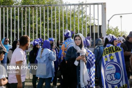 حضور بانوان استقلالی در ورزشگاه آزادی،اخبار ورزشی،خبرهای ورزشی