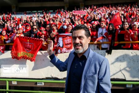 حضور بانوان در دیدار پرسپولیس و صنعت نفت،اخبار ورزشی،خبرهای ورزشی حضور بانوان در دیدار پرسپولیس و صنعت نفت،اخبار ورزشی،خبرهای ورزشی