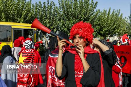 حضور بانوان در دیدار پرسپولیس و صنعت نفت،اخبار ورزشی،خبرهای ورزشی