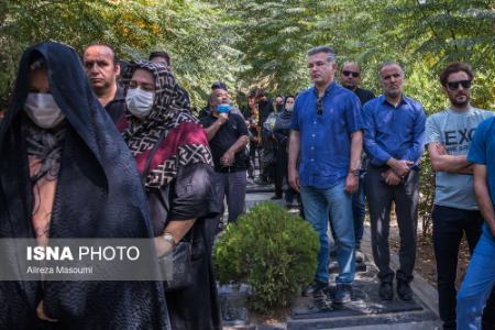 مراسم خاکسپاری امین تارخ ،اخبار فرهنگی،خبرهای فرهنگی مراسم خاکسپاری امین تارخ,اخبار فرهنگی,خبرهای فرهنگی