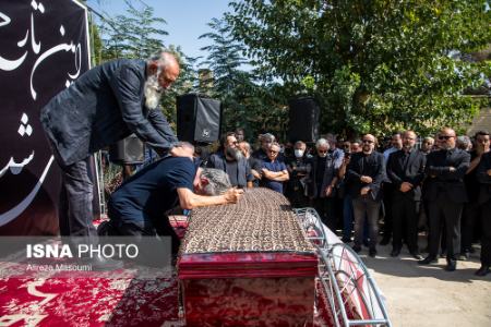 مراسم خاکسپاری امین تارخ ،اخبار فرهنگی،خبرهای فرهنگی مراسم خاکسپاری امین تارخ,اخبار فرهنگی,خبرهای فرهنگی