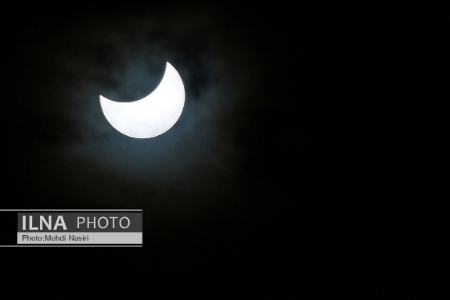 نخستین خورشیدگرفتگی قرن در تهران،عکس خبری،تصاویر خبری نخستین خورشیدگرفتگی قرن در تهران،عکس خبری،تصاویر خبری