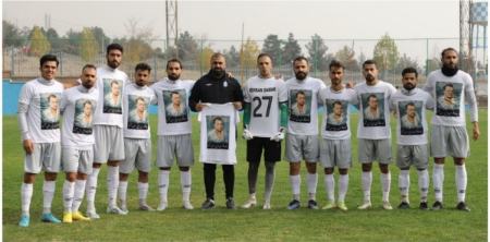 حرکت نمادین تیم ملوان به یاد مهران سماک،اخبار ورزشی،خبرهای ورزشی
