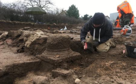 کشف تصویر هیولای دریایی در یک مقبرۀ باستانی در فرانسه،اخبار گوناگون،خبرهای گوناگون