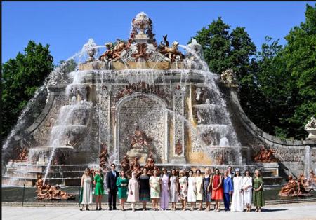 عکسهای جالب,عکسهای جذاب,عکس یادگاری ملکه اسپانیا  