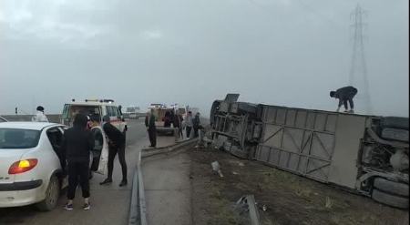 واژگونی اتوبوس در محور دامغان-سمنان،اخبار حوادث،خبرهای حوادث