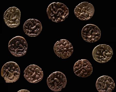 گنجینۀ سکه‌های طلایی عجیب در ولز،اخبار گوناگون،خبرهای گوناگون