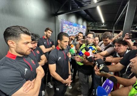 مصاحبه دسته جمعی بازیکنان پرسپولیس،اخبار ورزشی،خبرهای ورزشی مصاحبه دسته جمعی بازیکنان پرسپولیس،اخبار ورزشی،خبرهای ورزشی