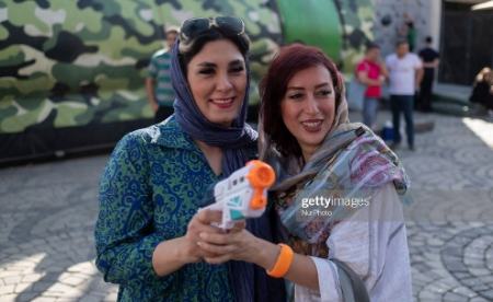 جشنواره آب بازی با تفنگهای آبی در تهران،تصاویر خبری،عکس خبری جشنواره آب بازی با تفنگهای آبی در تهران،تصاویر خبری،عکس خبری
