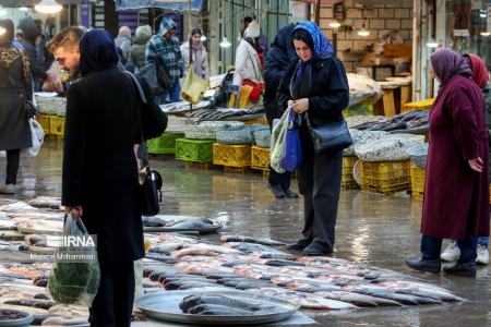 عکس خبری،خرید شب یلدا در بازار رشت عکس خبری،خرید شب یلدا در بازار رشت