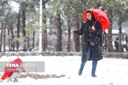 عکس خبری،اولین برف زمستانی اصفهان عکس خبری،اولین برف زمستانی اصفهان