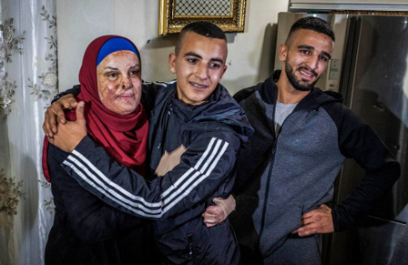 عکسهای جالب,عکسهای جذاب,آزادی 39 اسیر فلسطینی از زندان های اسراییل در شب دوم مبادله اسرا بین حماس و اسراییل 