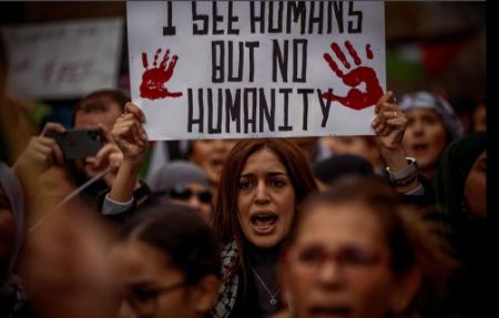 عکسهای جالب,عکسهای جذاب,تظاهرات حامیان فلسطین در شهر بارسلونا اسپانیا 