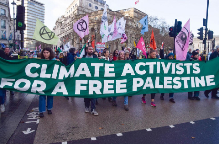 عکسهای جالب,عکسهای جذاب,حضور فعالان محیط زیستی در تظاهرات بزرگ حامیان فلسطین در شهر لندن