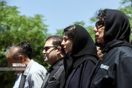 مراسم تشییع پیکر زری خوشکام ،اخبارفرهنگی,خبرهای فرهنگی مراسم تشییع پیکر زری خوشکام,اخبار فرهنگی,خبرهای فرهنگی
